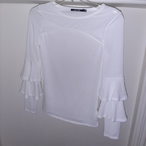 DOE & RAE RUFFLED SLEEVE KNIT TOP - Picture 5 of 11